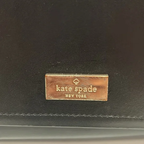 Black with pink interior side body purse- Kate spade - Picture 2 of 5